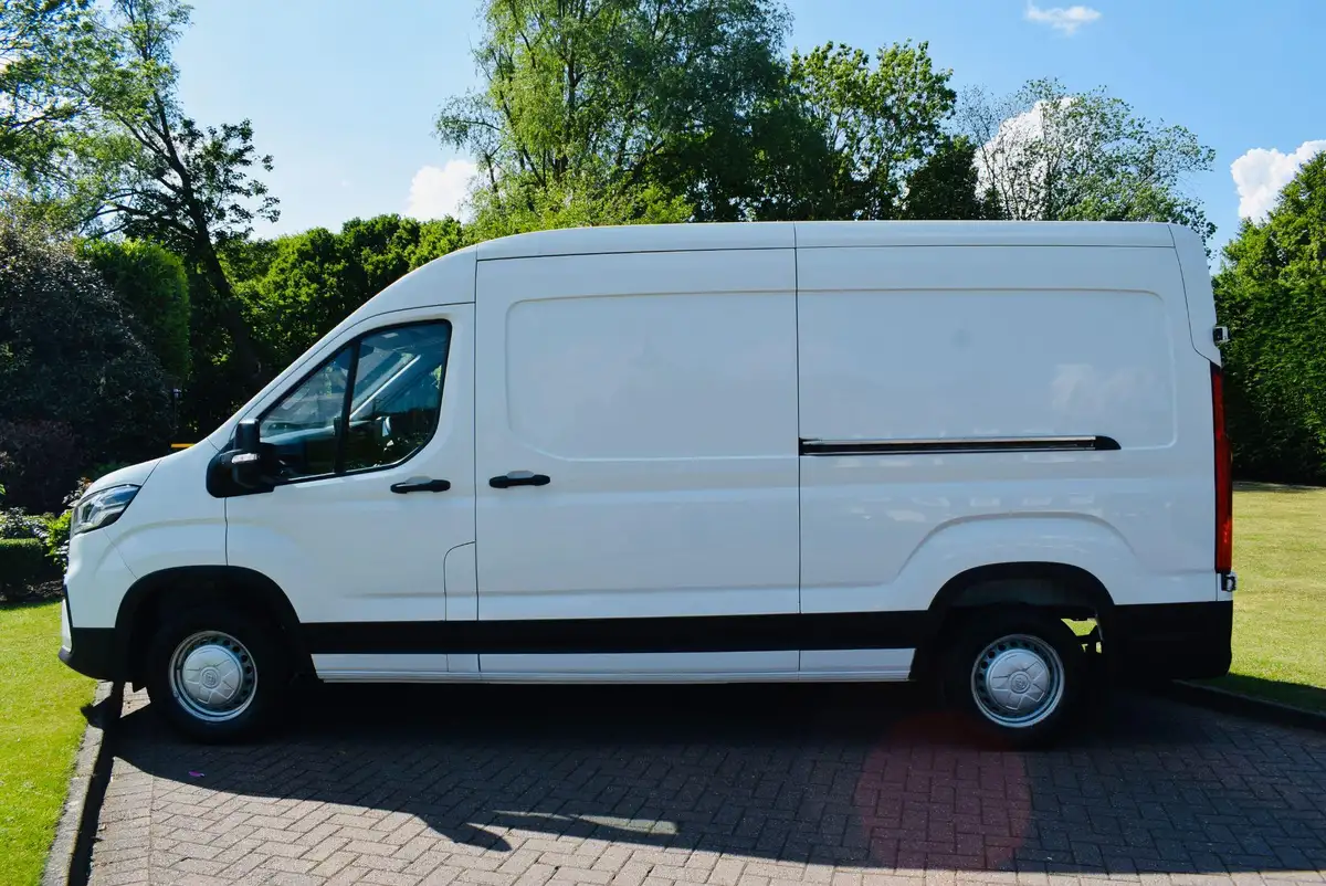 2021-maxus-deliver-9-20tdi-l3h2-big-1