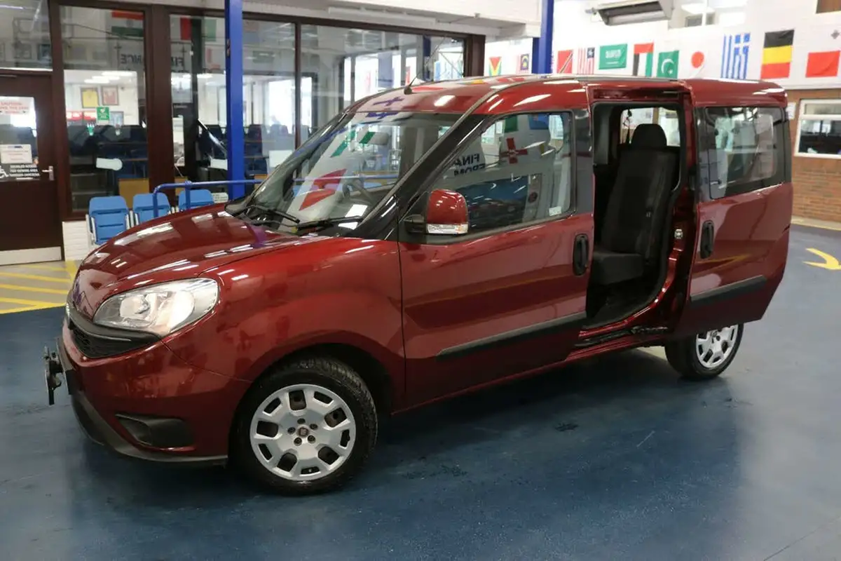 2017-fiat-doblo-14-easy-big-7
