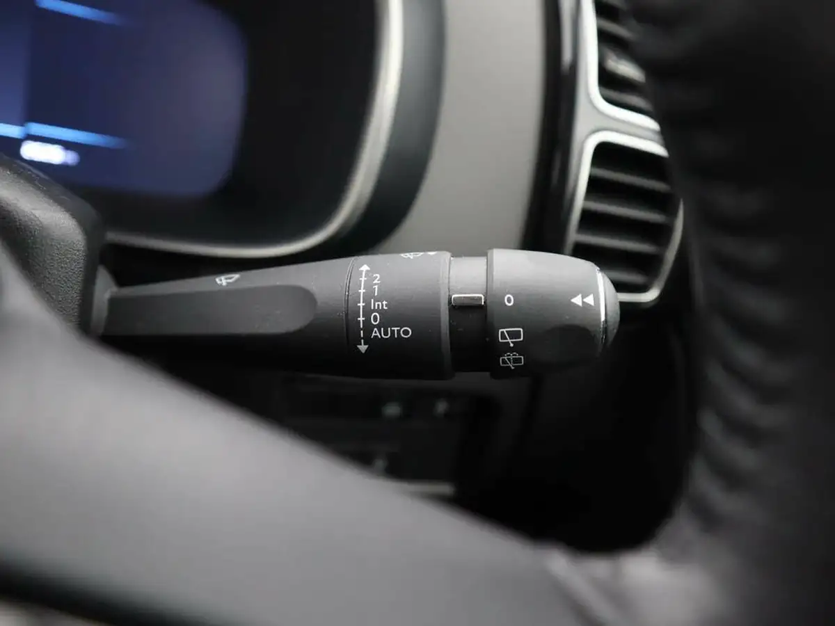2022-citroen-c5-aircross-15bluehdi-shine-plus-big-35