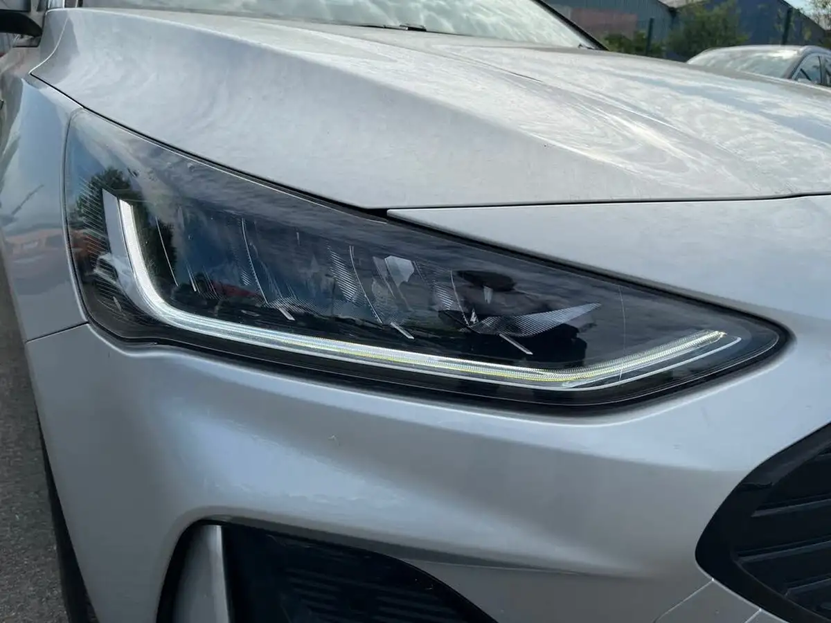 2024-ford-focus-10t-st-line-125ps-hatchback-big-19
