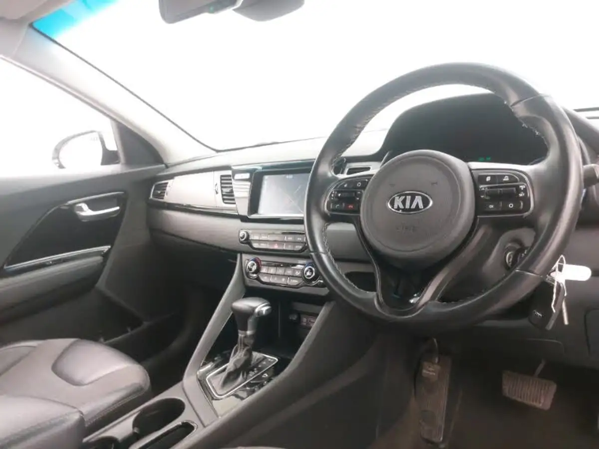 2018-kia-niro-16-gdi-2-adap-big-18