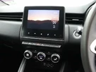 2021-renault-clio-10-tce-iconic-90ps-small-24