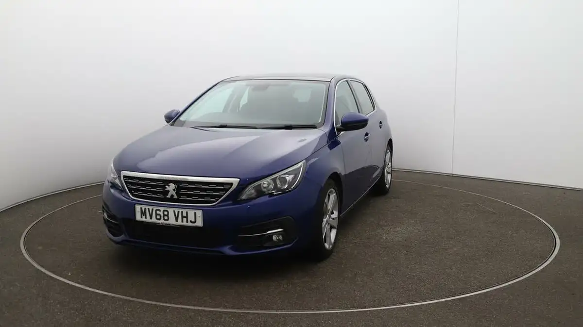 2018-peugeot-308-15-bluehdi-allure-15-bluehdi-big-39