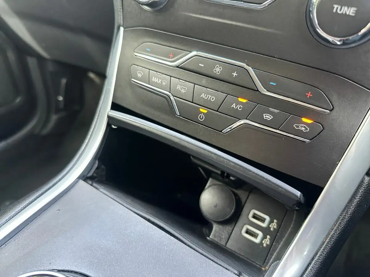 2021-ford-galaxy-20-titanium-190ps-auto-big-14