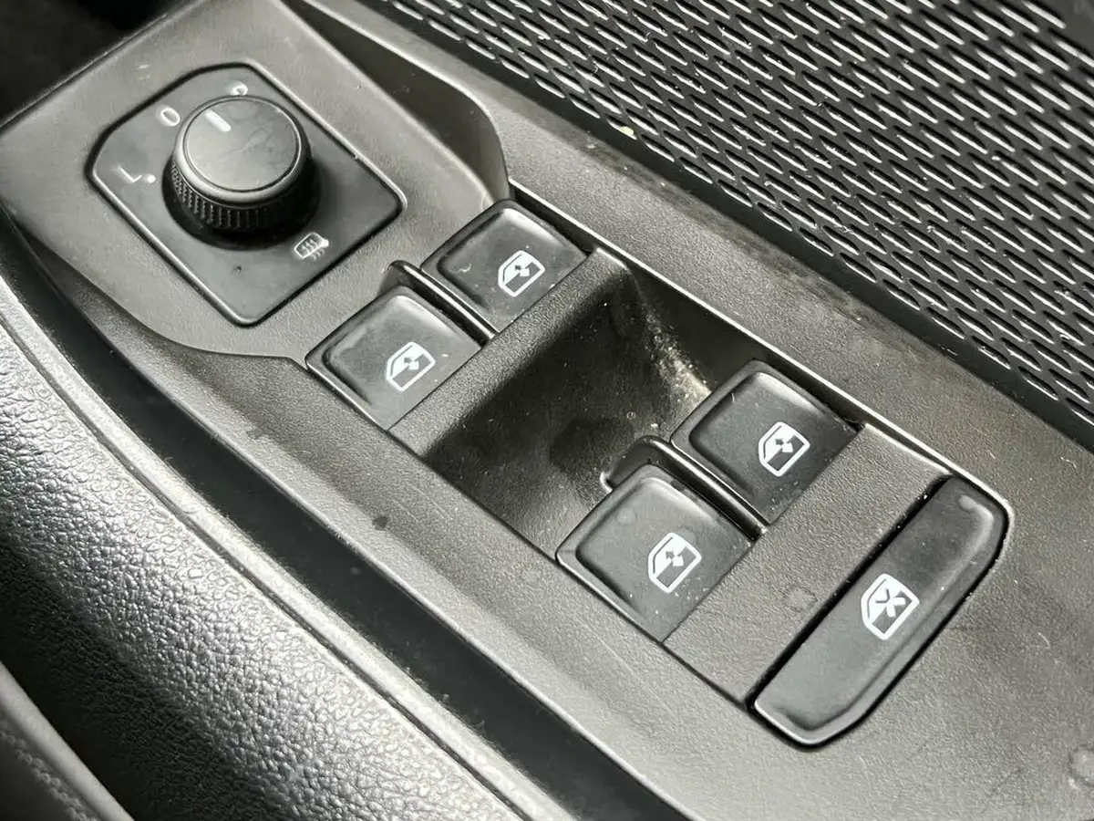 2022-skoda-octavia-14-tsi-se-technology-estate-big-61
