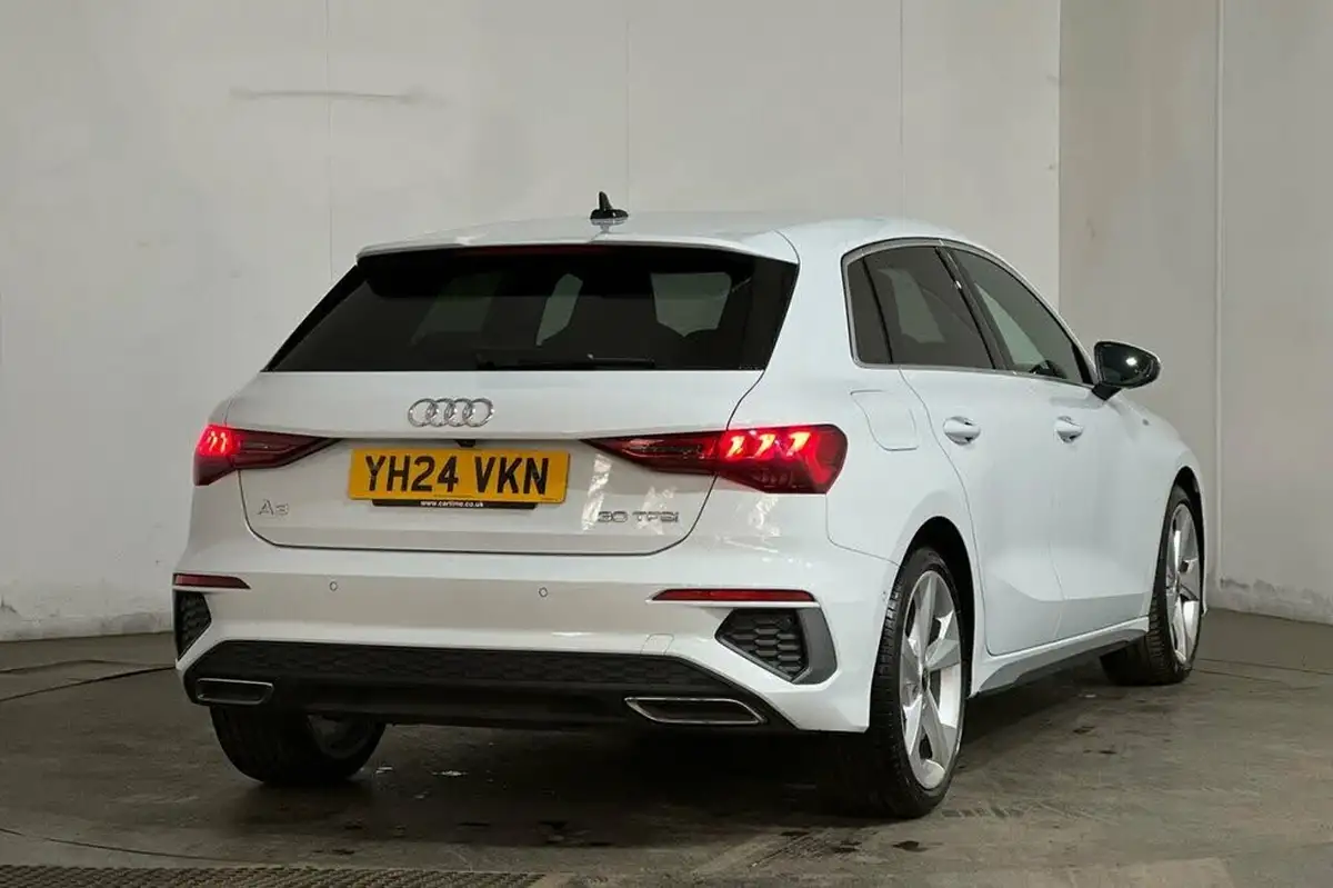 2024-audi-a3-10-30-tfsi-s-line-sportback-5d-tronic-big-16