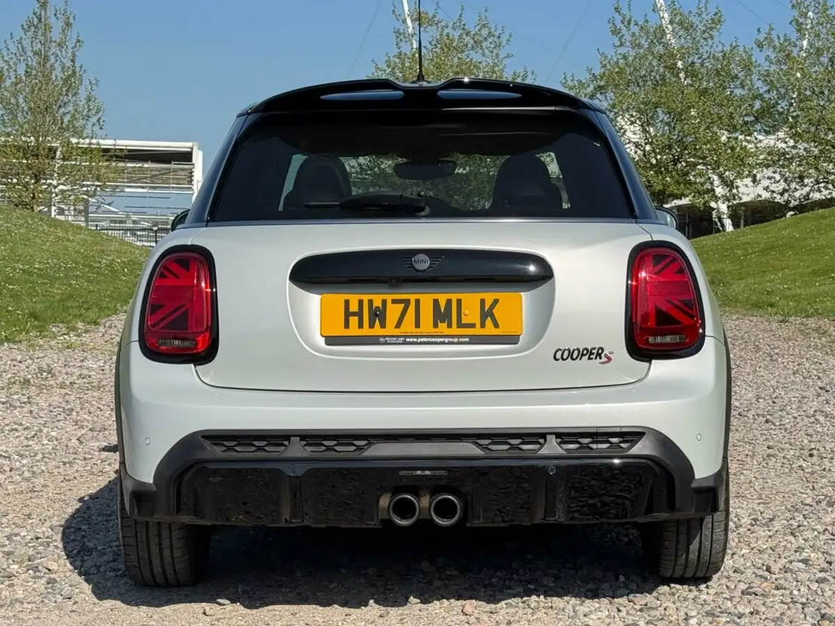2022-mini-cooper-20-cooper-s-sport-hatchback-5d-auto-big-5