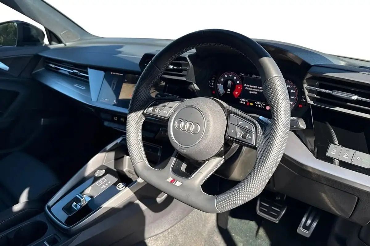 2024-audi-a3-15-35-tfsi-s-line-sportback-5d-tronic-big-13