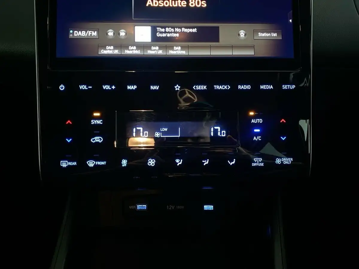 2023-hyundai-tucson-16-t-gdi-se-connect-230ps-hybrid-auto-big-30