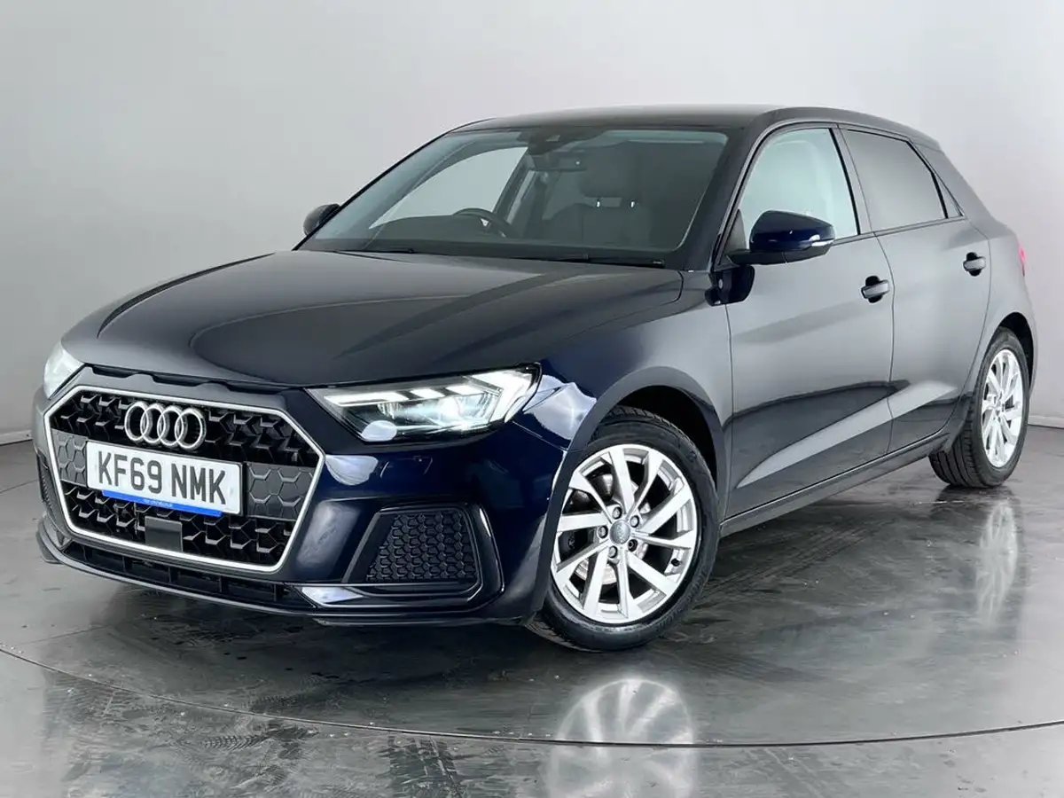 2019-audi-a1-10-30-tfsi-sport-big-28