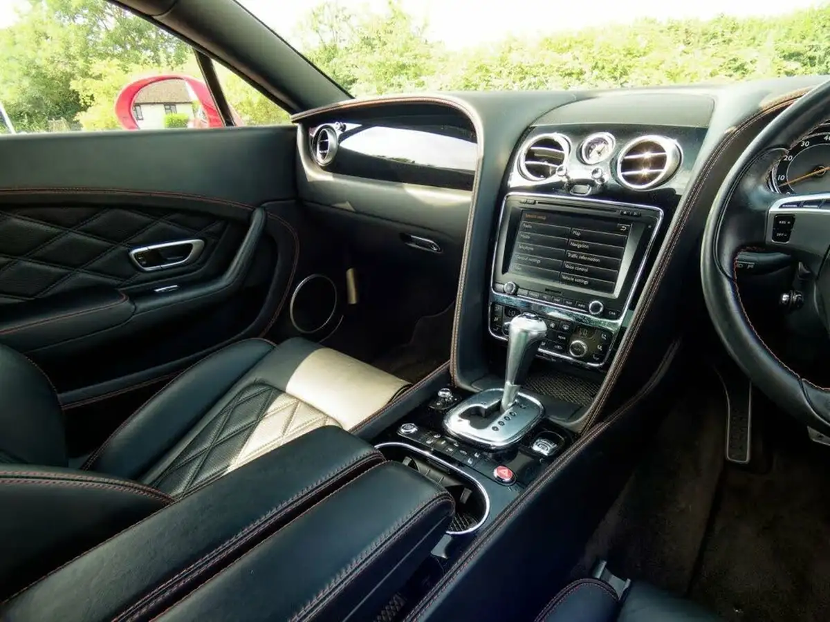 2013-bentley-continental-gt-speed-big-36