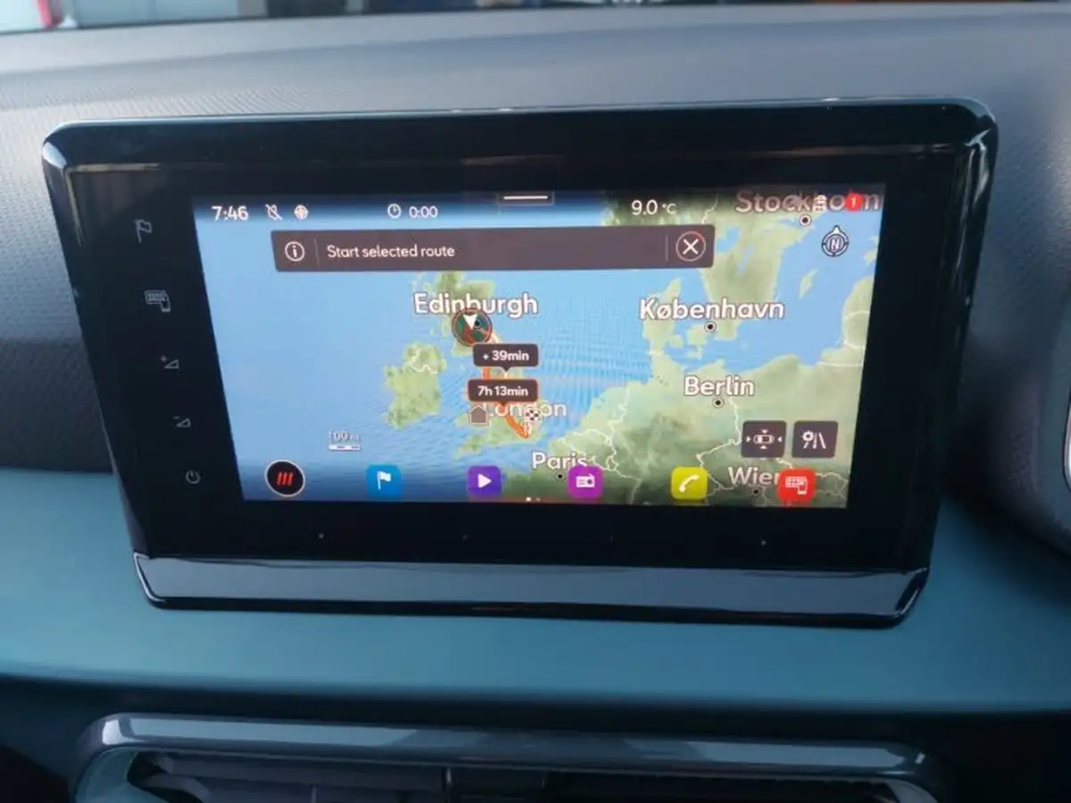 2022-seat-arona-10-tsi-xperience-lux-dsg-big-12