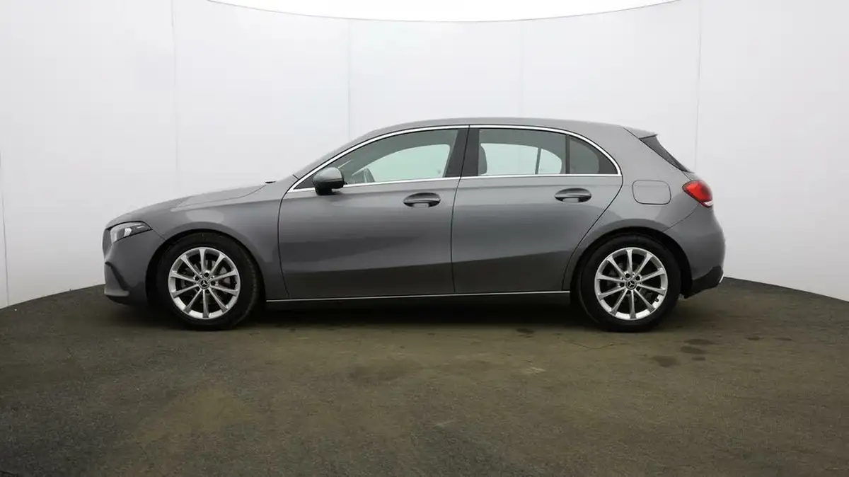 2019-mercedes-benz-a-class-13-a180-sport-hatchback-5d-1332cc-big-3