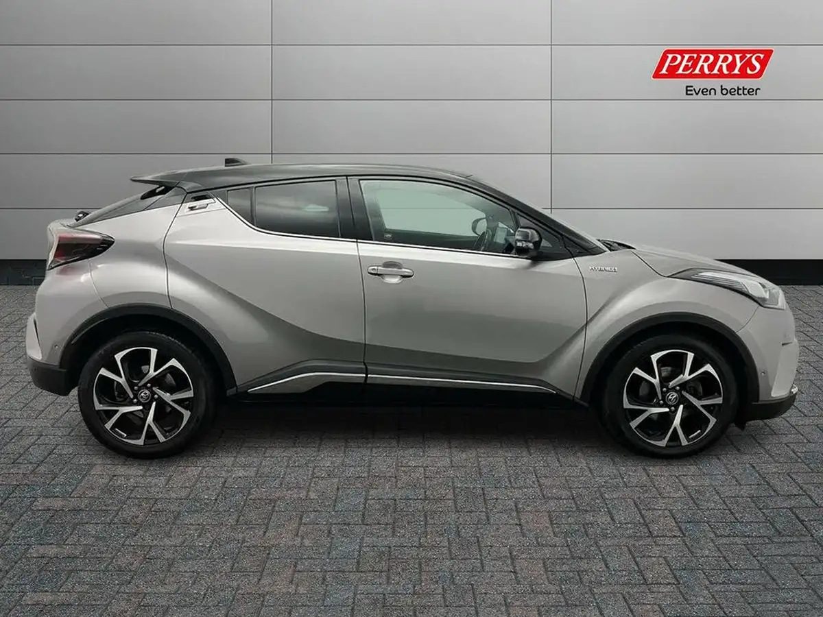 2017-toyota-c-hr-18-vvt-i-dynamic-big-2