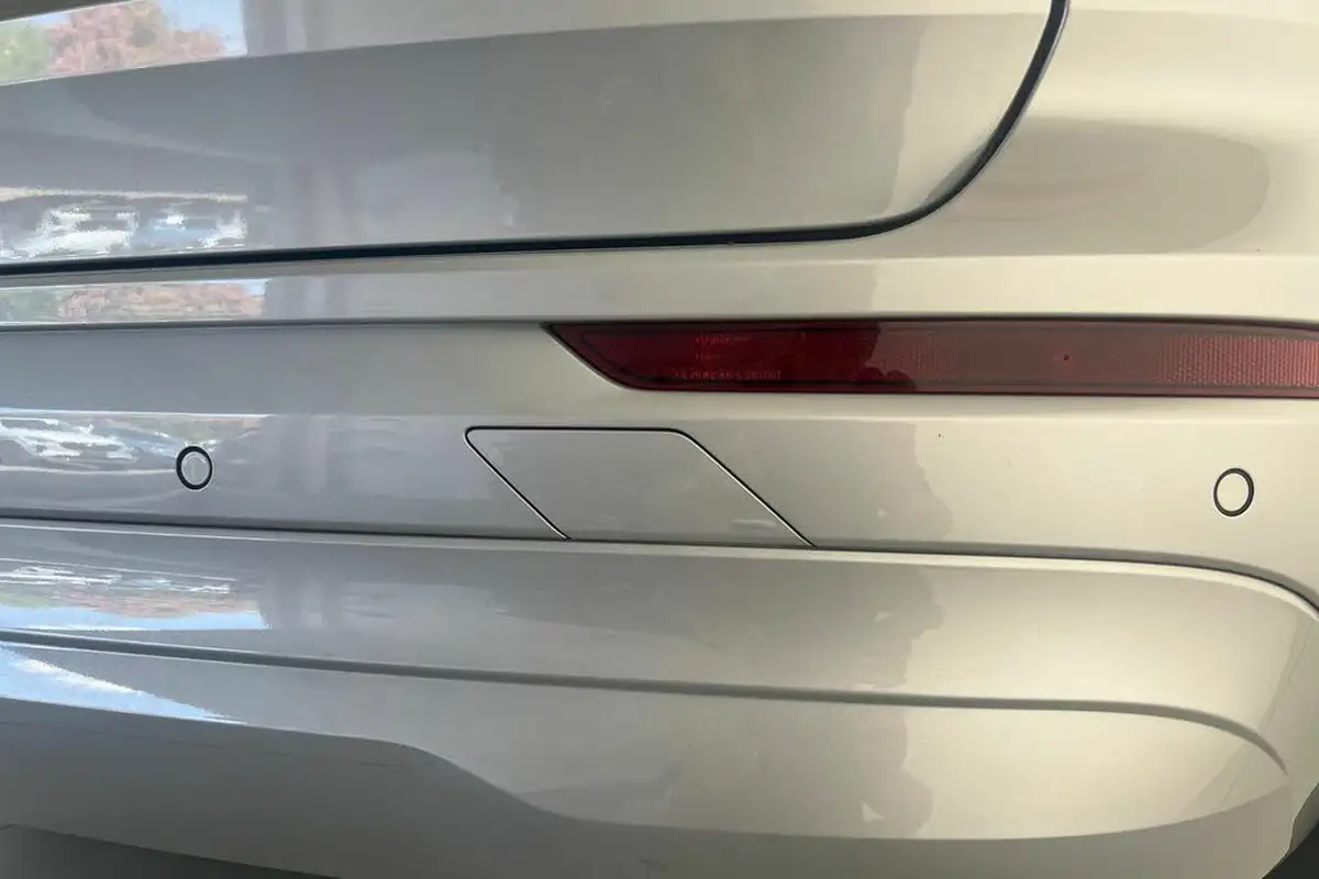 2021-volvo-xc60-20td-b4-momentum-awd-big-20