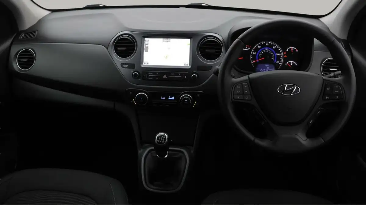 2019-hyundai-i10-12-premium-se-big-12