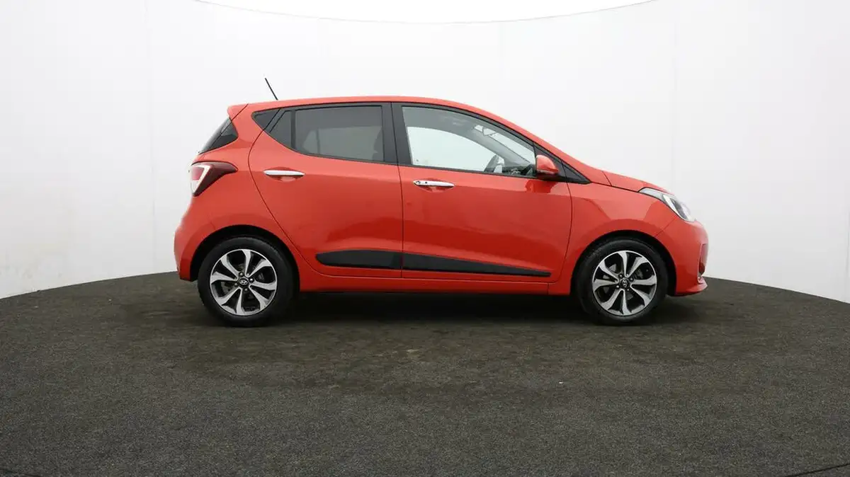2019-hyundai-i10-12-premium-se-big-29