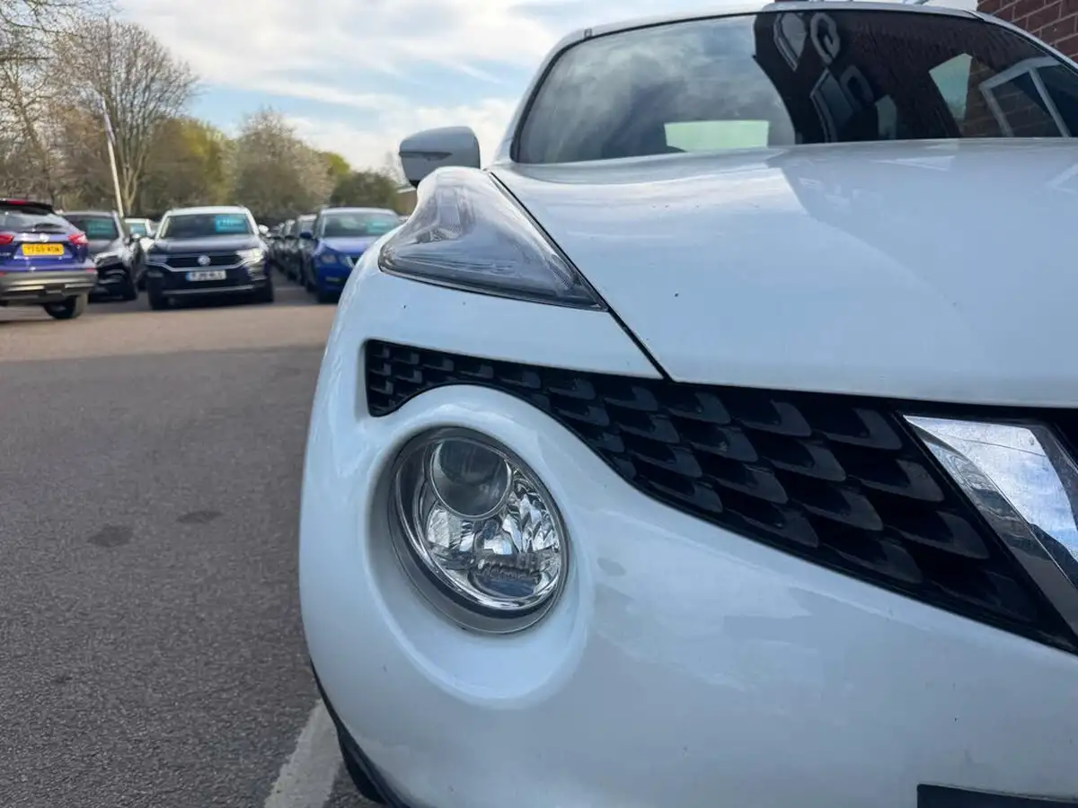 2016-nissan-juke-12-dig-t-n-connecta-ss-big-10