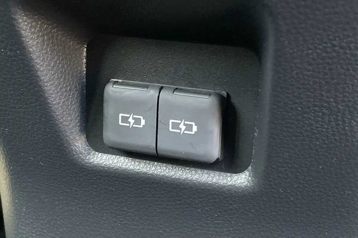 2022-toyota-rav4-25-vvt-i-excel-219bhp-big-32