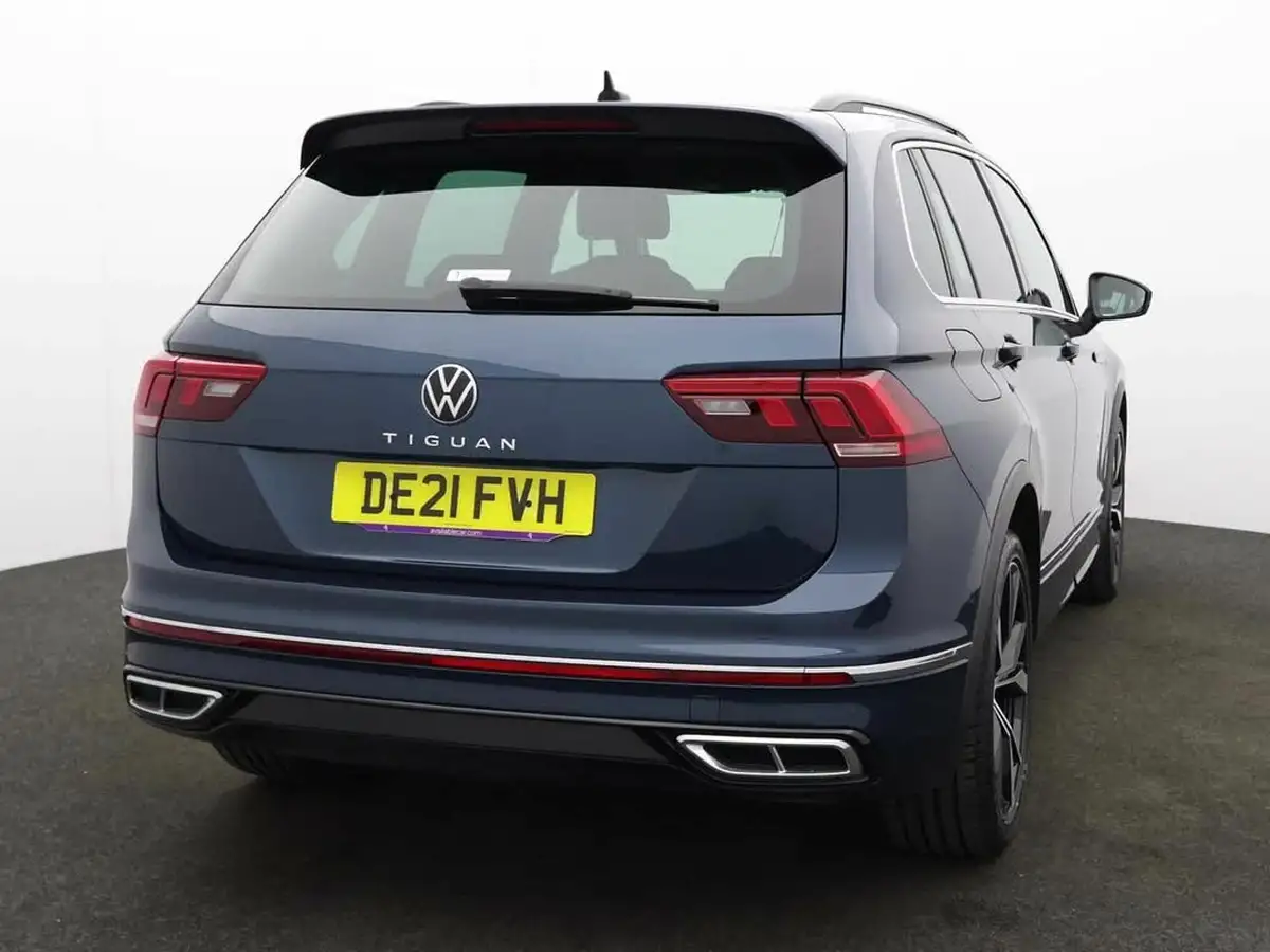 2021-volkswagen-tiguan-15-tsi-r-line-big-4