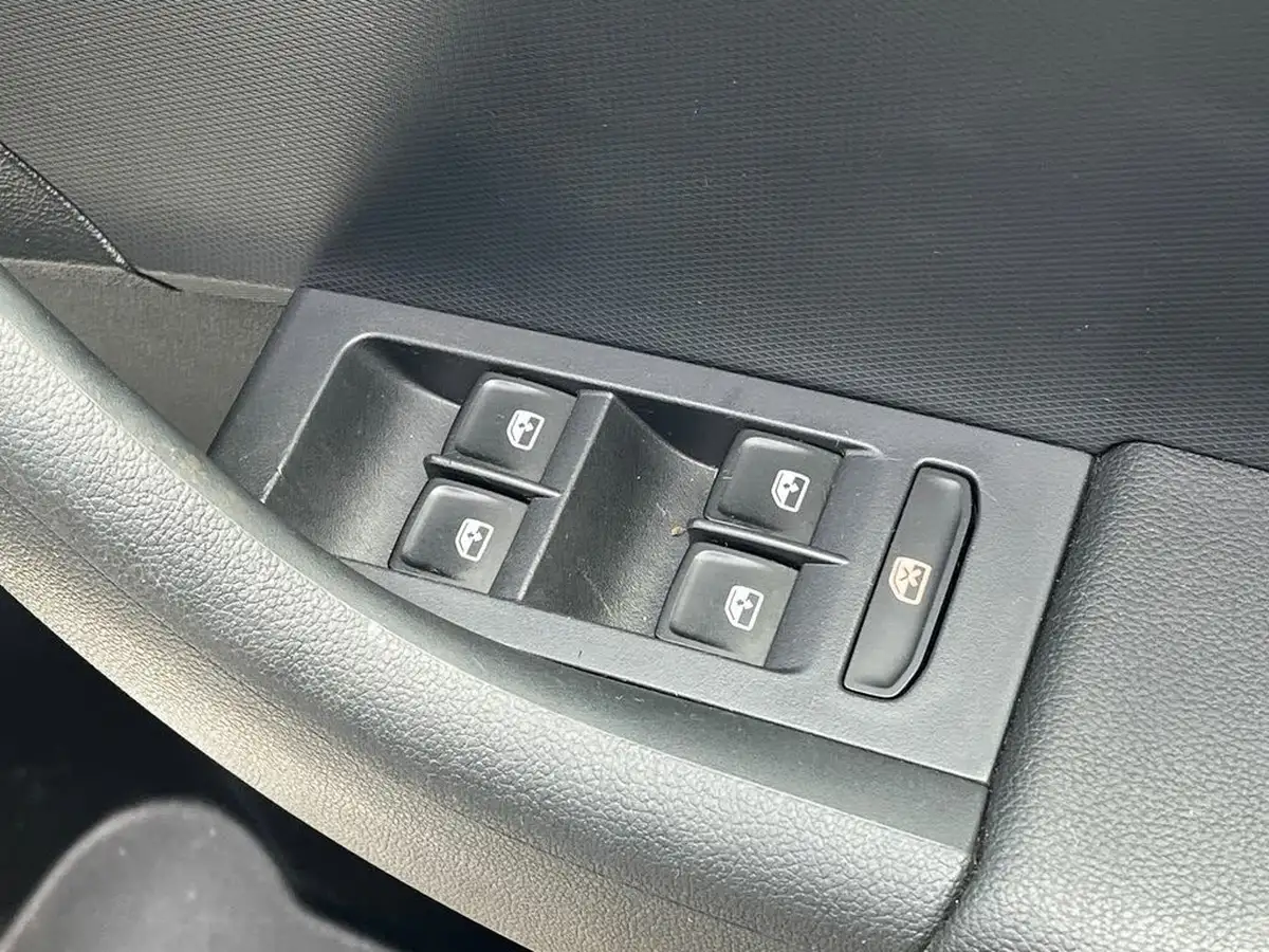 2018-seat-toledo-10-tsi-xcellence-big-17