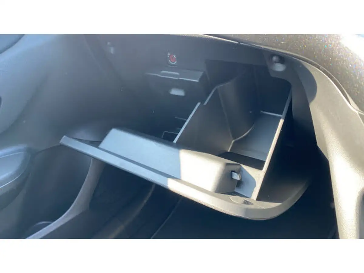 2021-vauxhall-corsa-12i-elite-big-29