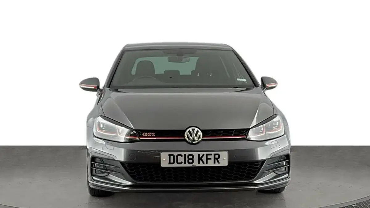 2018-volkswagen-golf-20-tsi-gti-5d-dsg-big-7