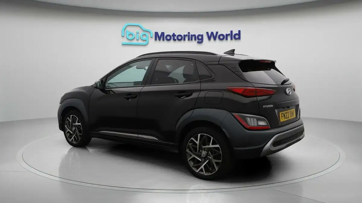 2022-hyundai-kona-16-gdi-premium-big-5