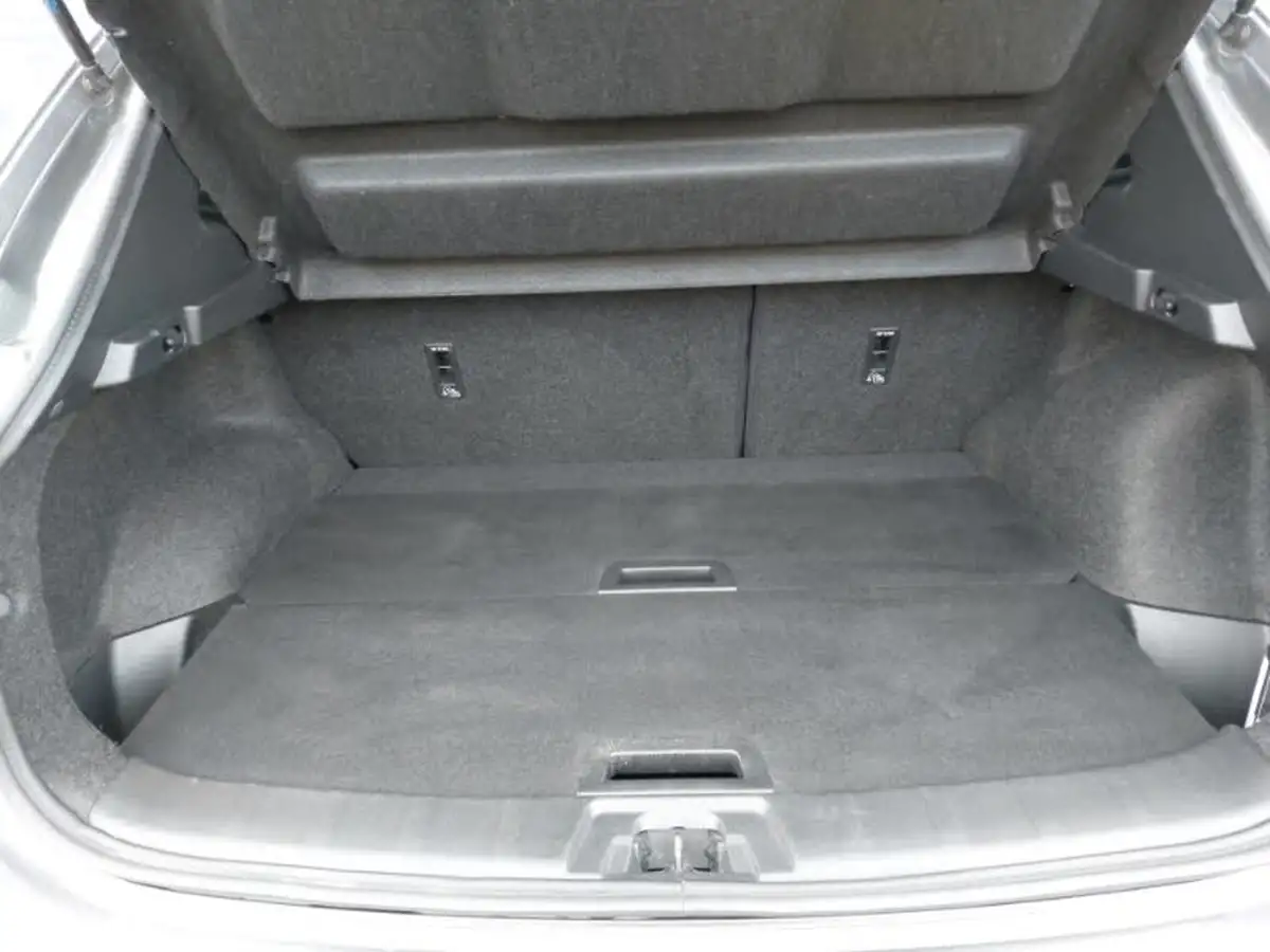 2019-nissan-qashqai-13-dig-t-tekna-160ps-dct-big-7