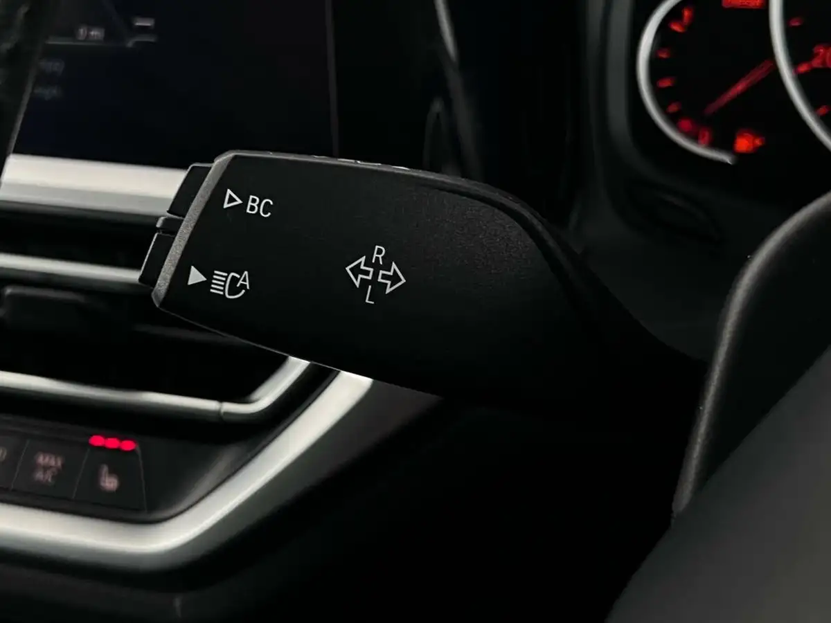2019-bmw-3-series-20td-320d-xdrive-sport-188bhp-saloon-4d-big-22