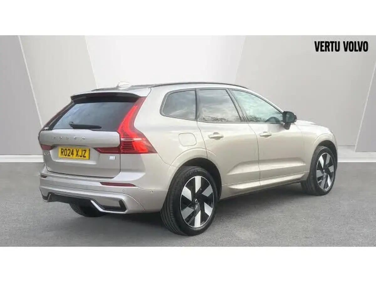 2024-volvo-xc60-20-b5-plus-big-6