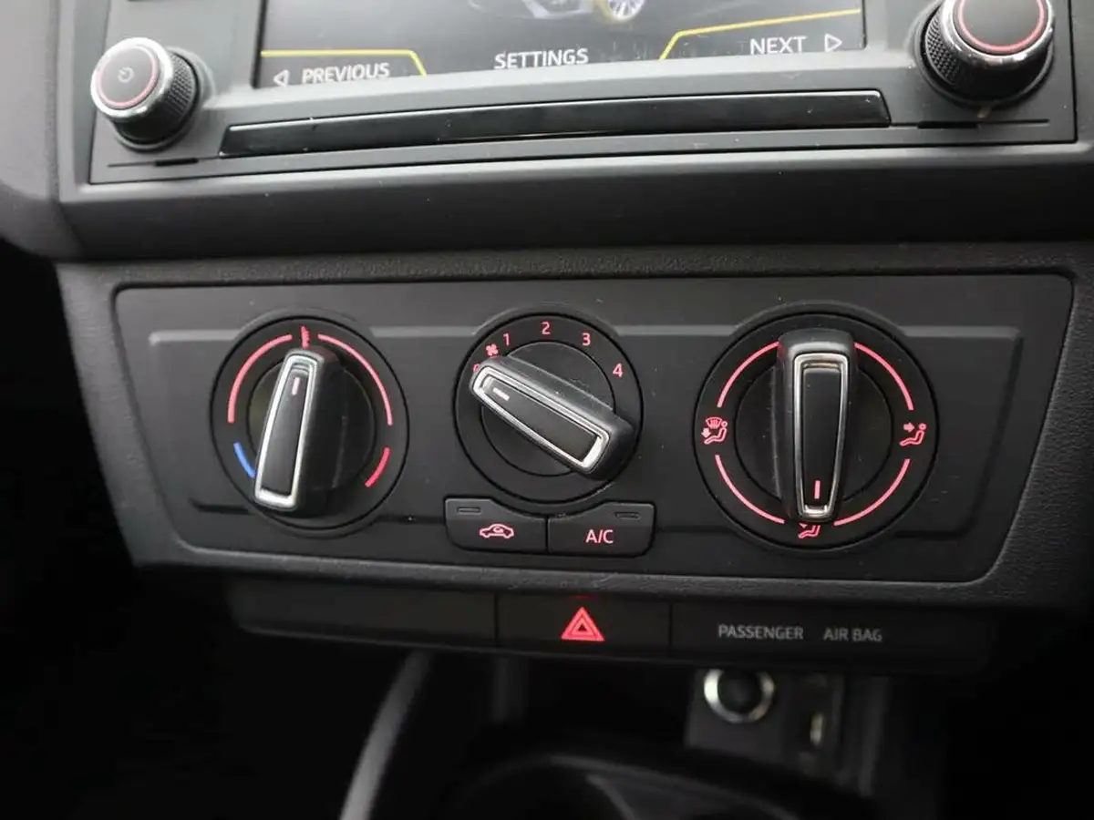 2017-seat-ibiza-12-tsi-fr-technology-110ps-hatchback-5d-big-24