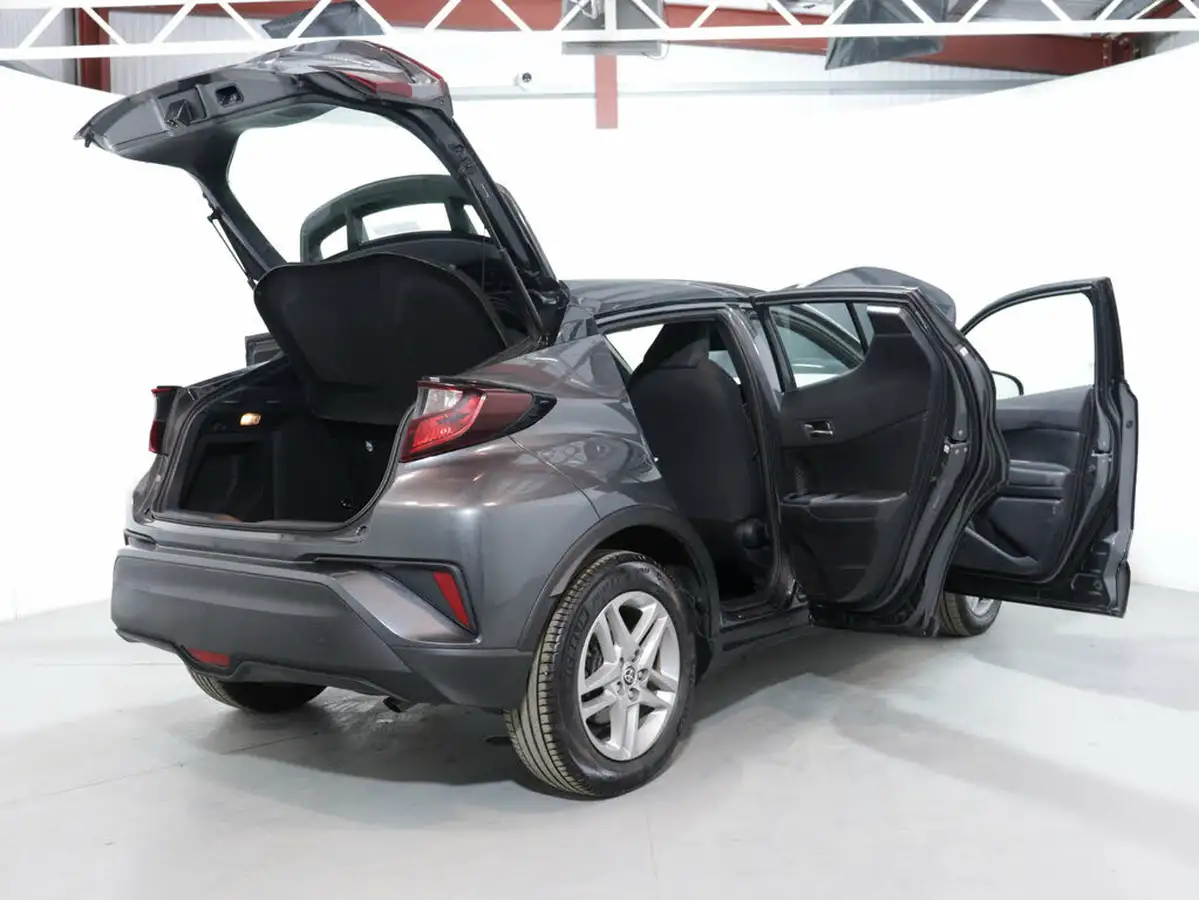 2022-toyota-c-hr-18-vvt-i-icon-big-45