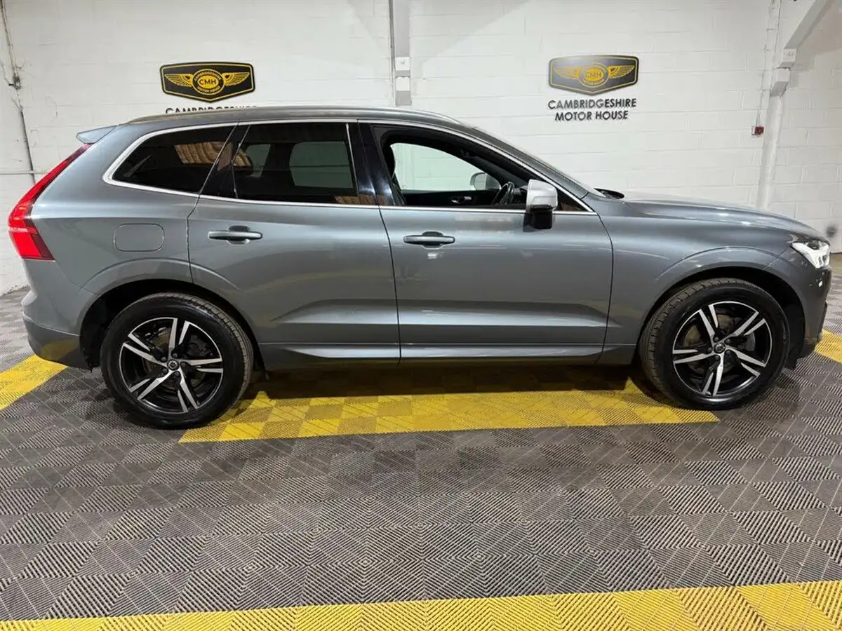 2018-volvo-xc60-20td-d4-r-design-4x4-big-10