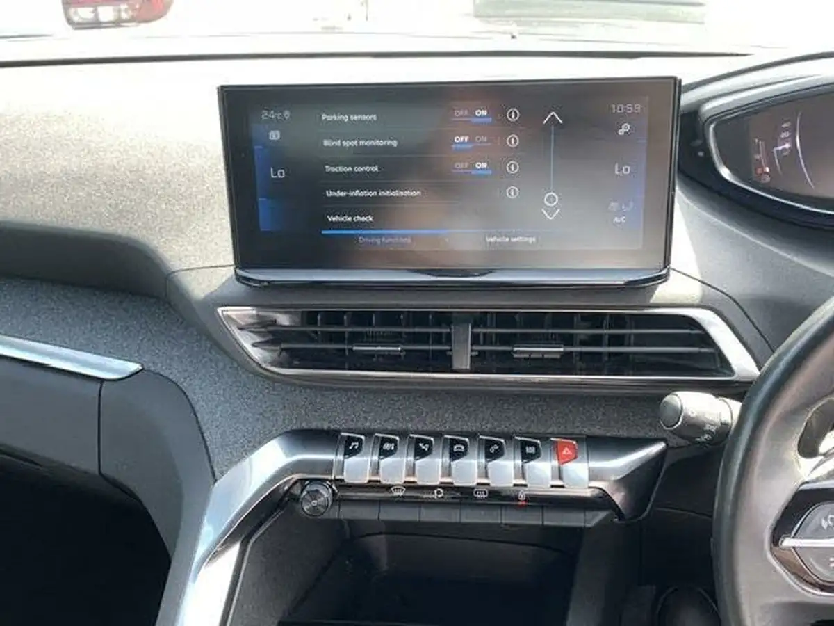 2023-peugeot-3008-suv-15-bluehdi-allure-premium-eat8-big-27