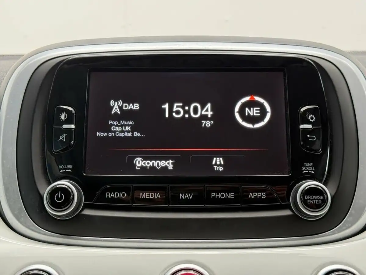 2016-fiat-500x-14-multiair-lounge-big-24