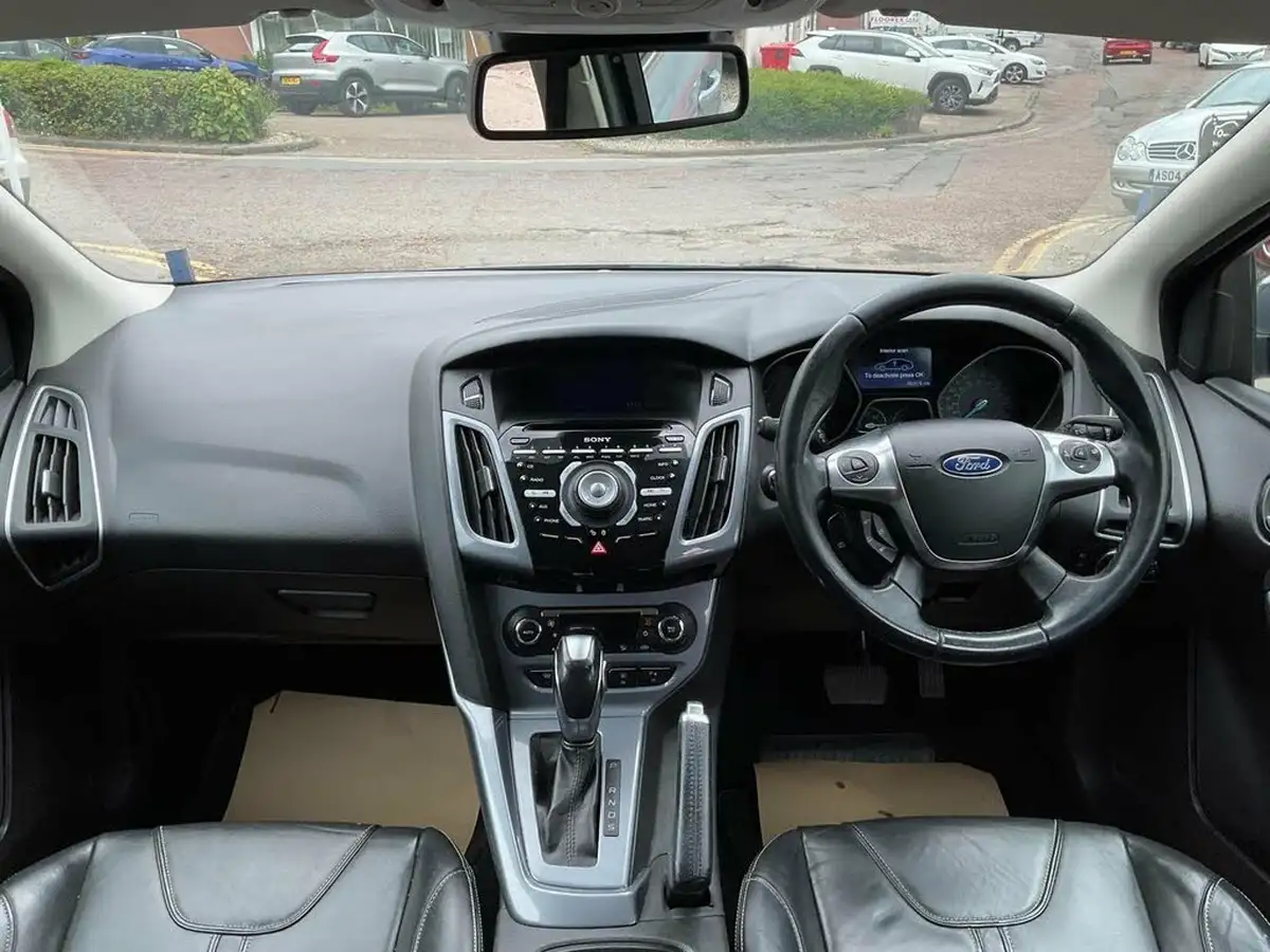 2013-ford-focus-20td-titanium-x-estate-powershift-big-21