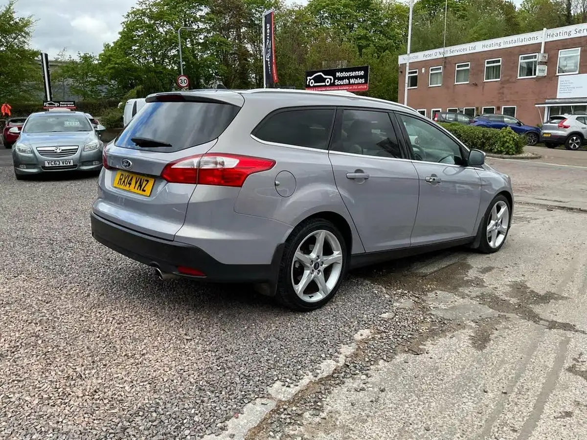 2013-ford-focus-20td-titanium-x-estate-powershift-big-69