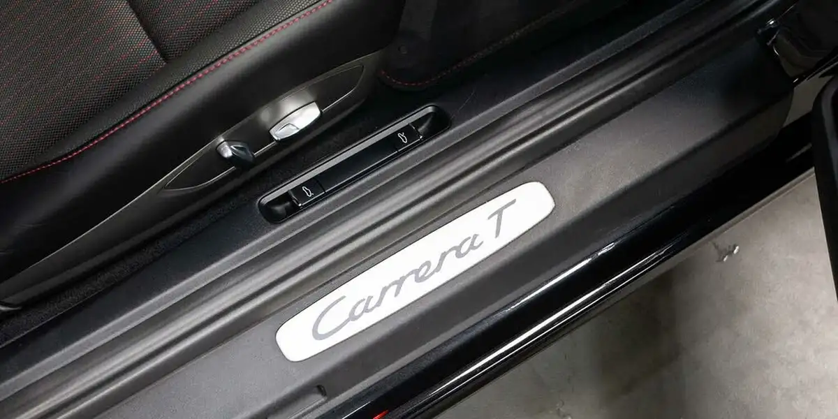 2018-porsche-911-30-carrera-t-big-23
