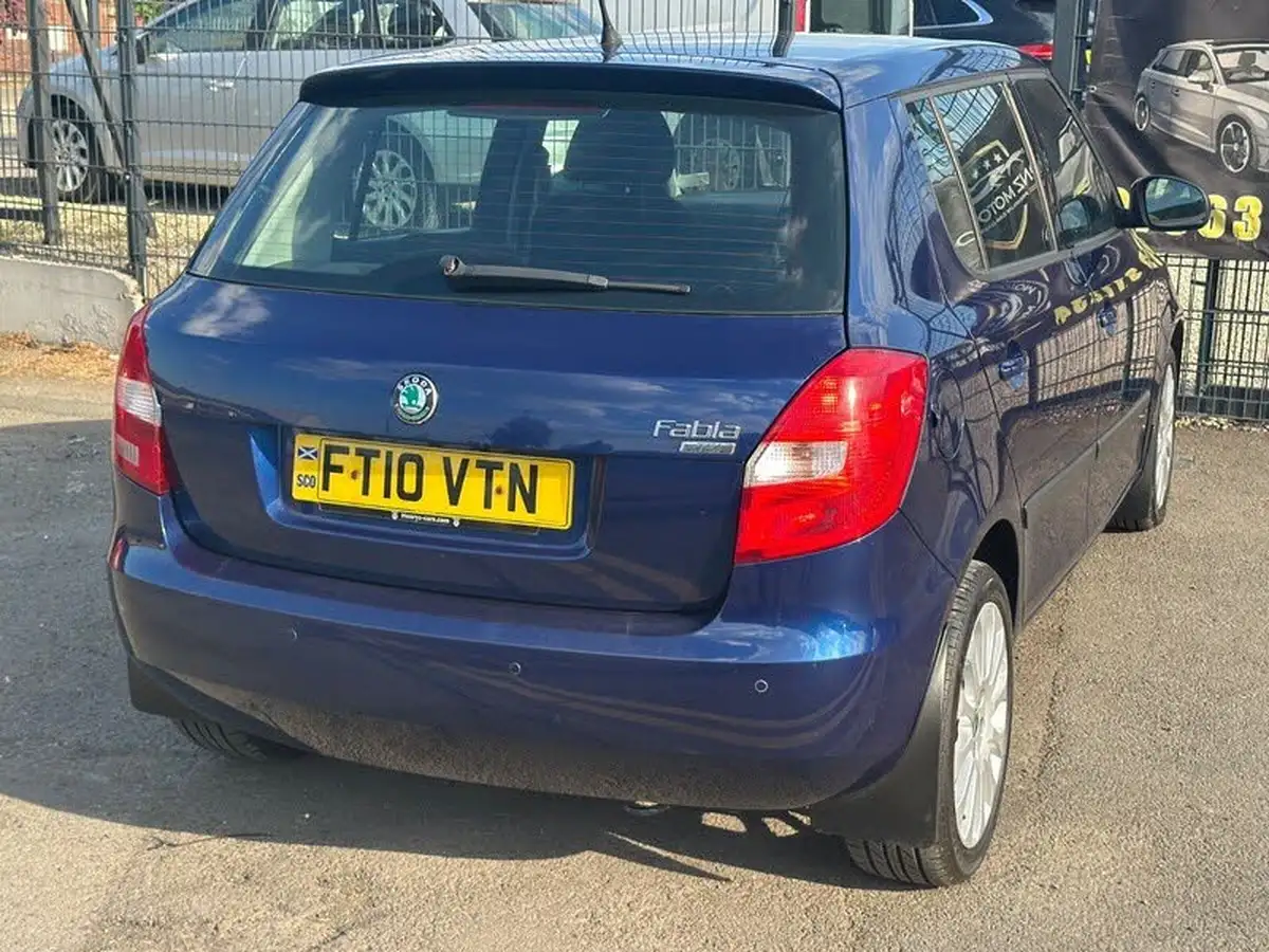 2010-skoda-fabia-12-elegance-85bhp-hatchback-1198cc-big-24