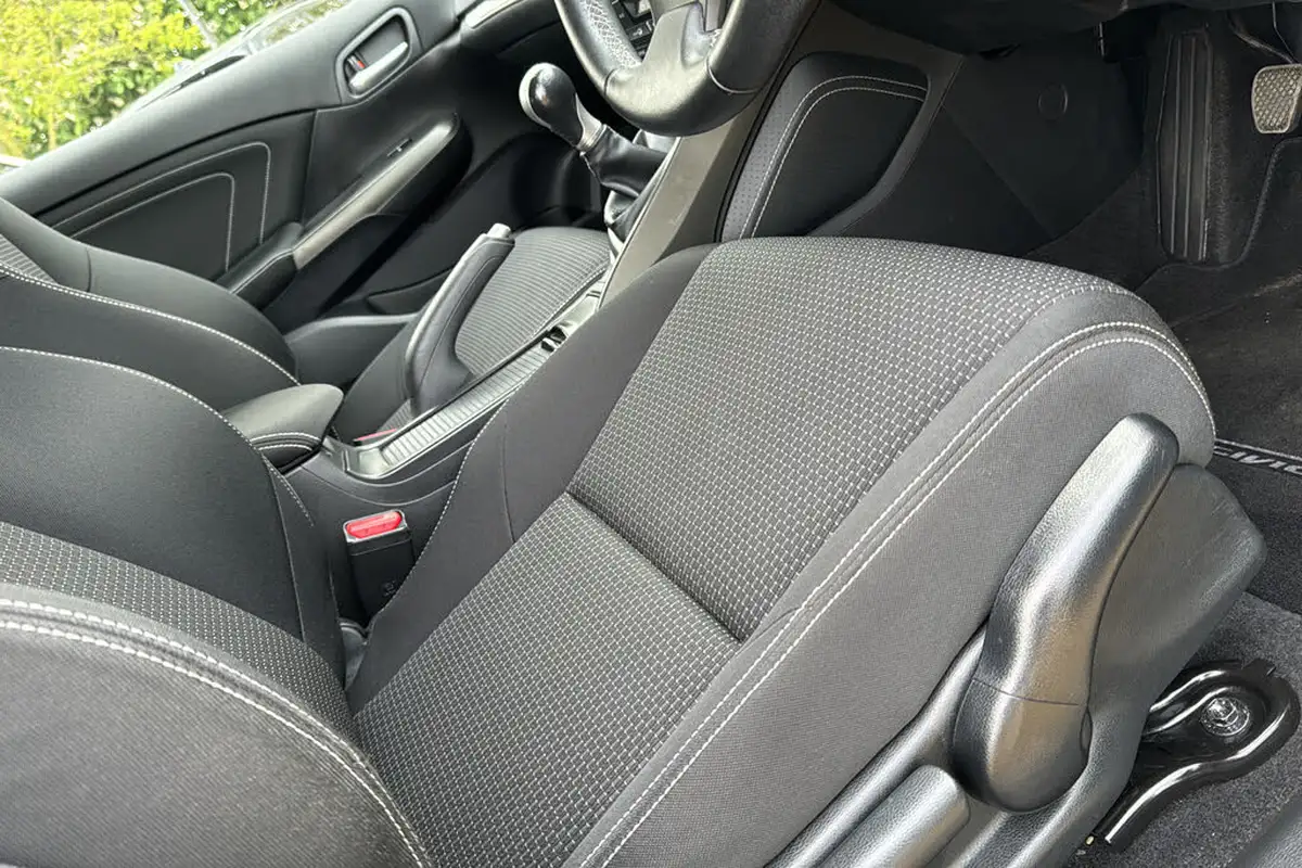 2017-honda-civic-18-i-vtec-se-plus-navi-ss-hatchback-big-35