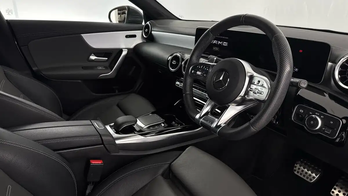 2020-mercedes-benz-cla-20-cla-35-amg-coupe-4d-big-9