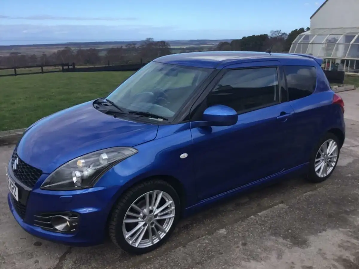 2016-suzuki-swift-big-2