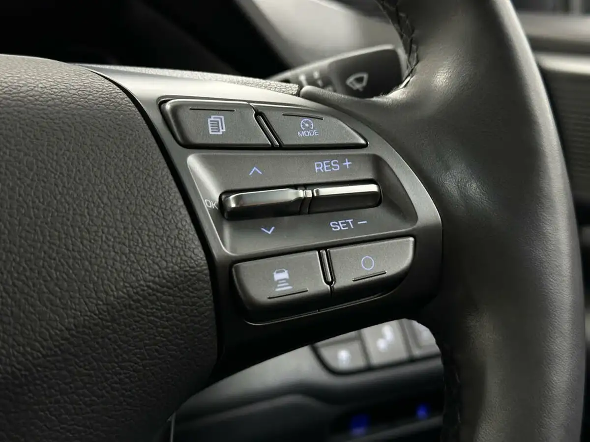 2020-hyundai-ioniq-16-gdi-premium-se-hybrid-big-12