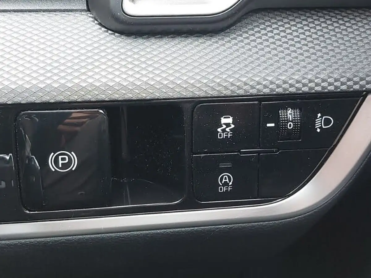 2024-kia-sportage-16-t-gdi-2-148bhp-big-18