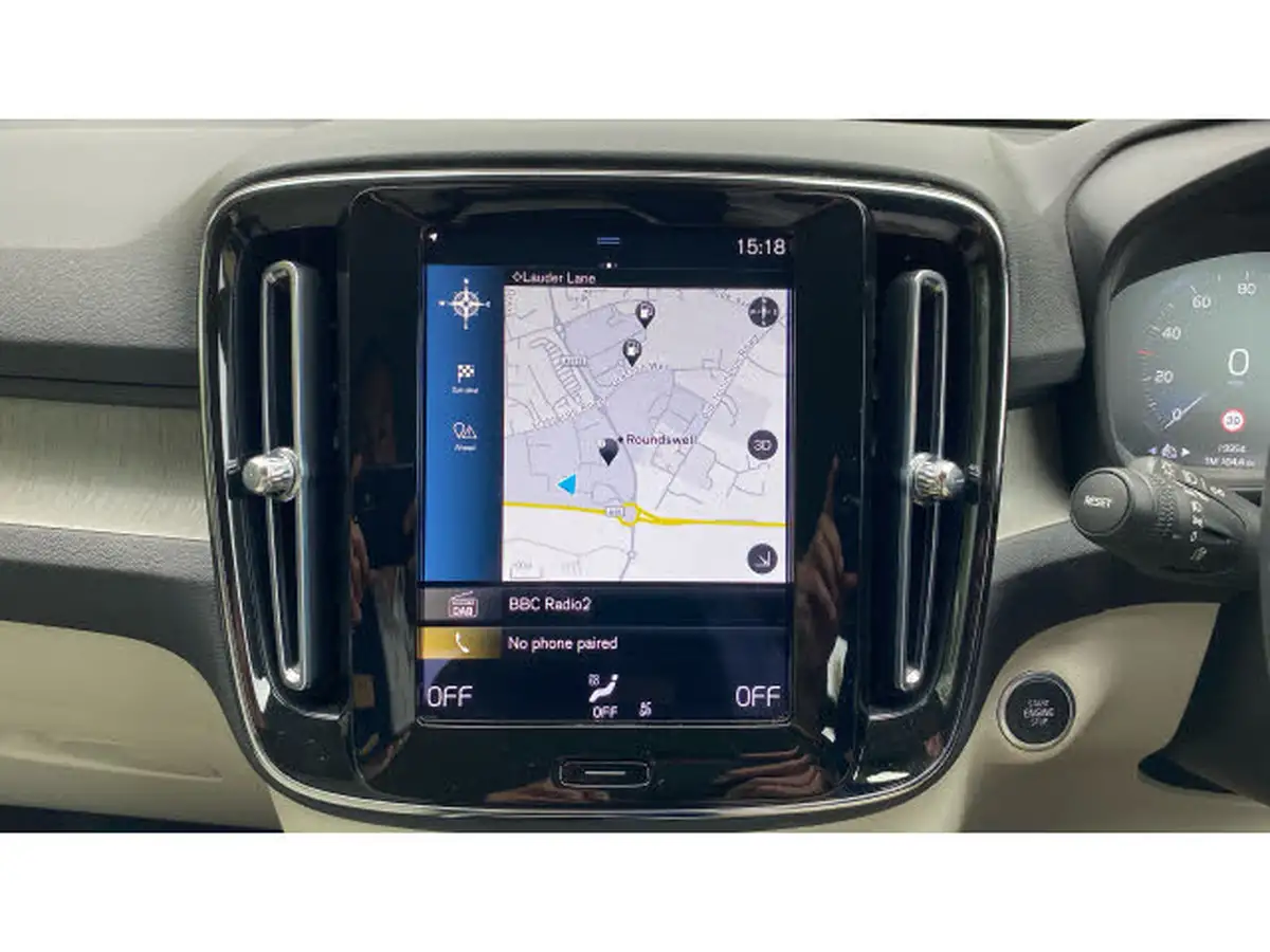 2021-volvo-xc40-15-t5-inscription-262bhp-big-30