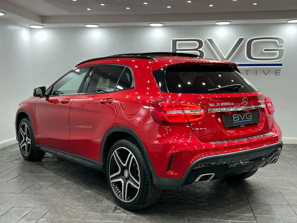 2015-mercedes-benz-gla-class-21d-gla-200d-amg-line-4matic-premium-plusss-7g-dct-big-6