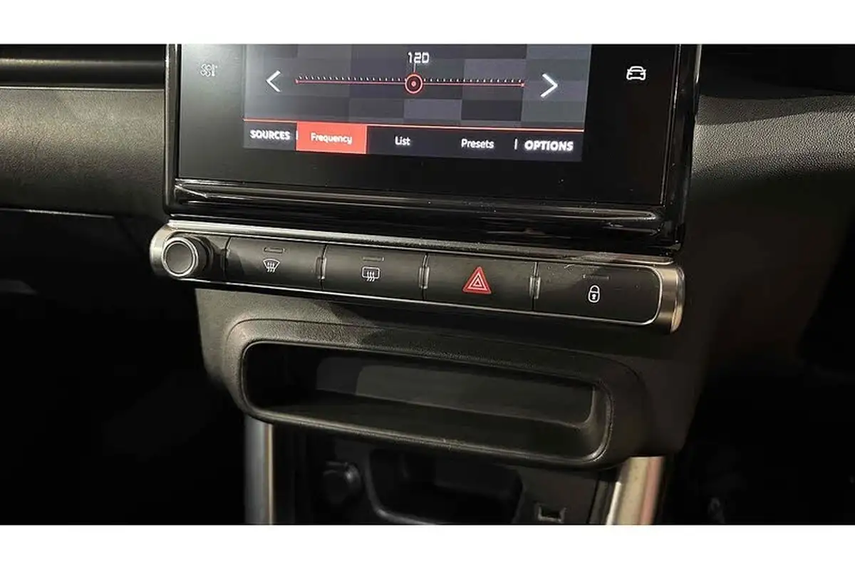 2020-citroen-c3-aircross-12-puretech-feel-110ps-ss-big-35