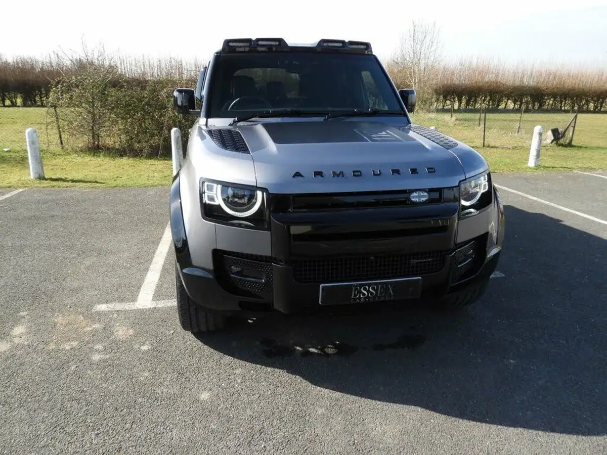 2023-land-rover-110-defender-30-d250-x-dynamic-s-big-25