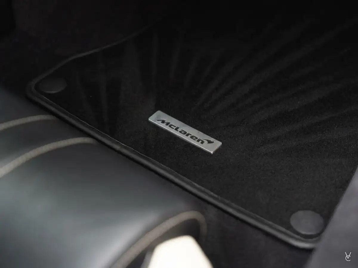 2016-mclaren-570s-38-big-40